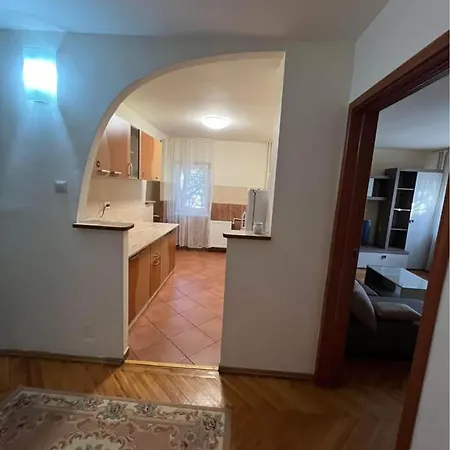 Please * Costinești